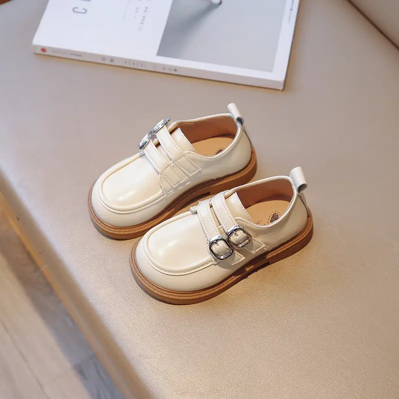 Children's Britain Style Leather Shoes 2023 Spring and Autumn New Boys' Black Soft Sole Casual Shoes Kids Fashion Girls' Loafers