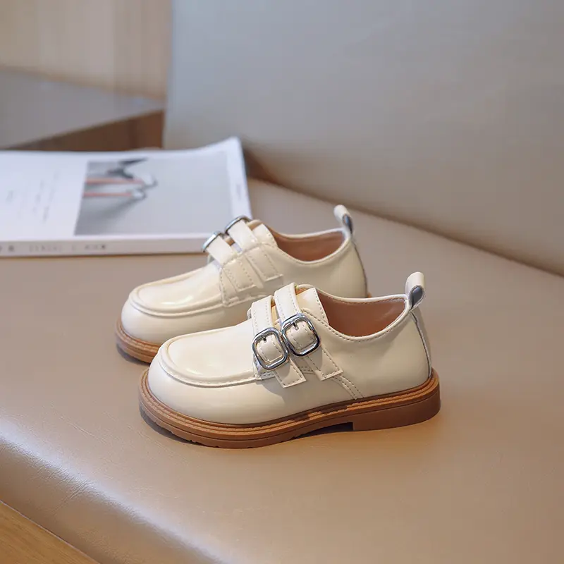 Children's Britain Style Leather Shoes 2023 Spring and Autumn New Boys' Black Soft Sole Casual Shoes Kids Fashion Girls' Loafers