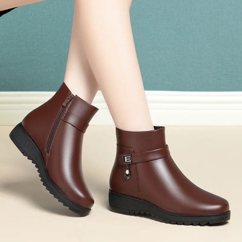 Mum Warm Cotton Soft Shoes Women Winter Fleece Side Zip Thick Bottom Short Boots Leisure Round Head Flats Boots