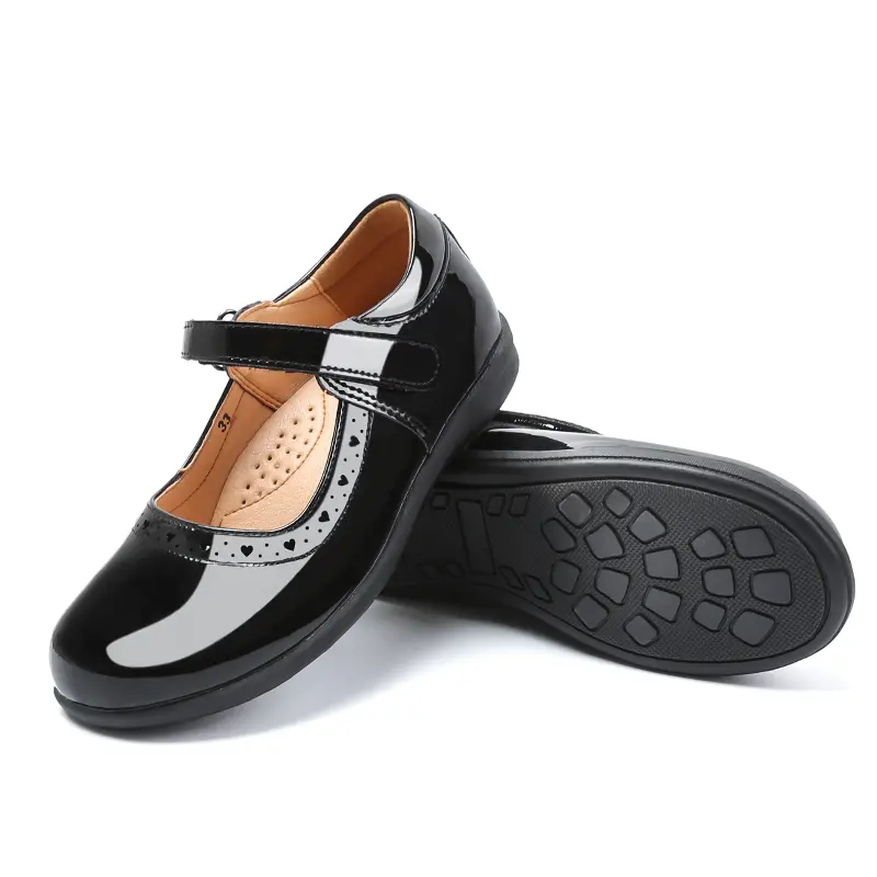 Soft Sole Student Shoes Women's Leather Shoes Black Children's Barefoot Comfortable Student Shoes Girls Princess Patent Leather