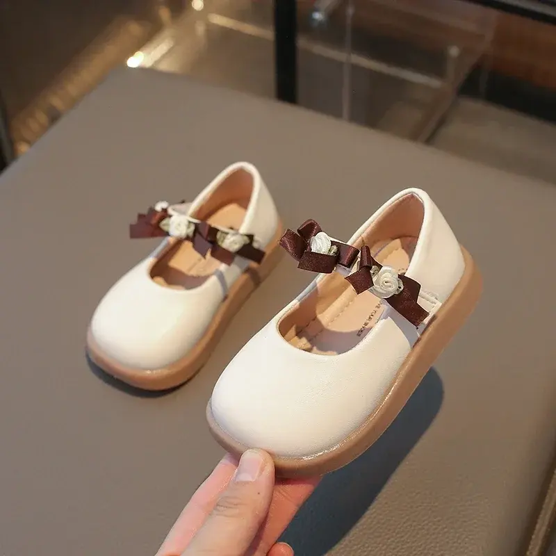 Sweet Children's Shoe for Girl Flower Elegant Princess Shoes Fashion Platform Brown Kids Causal Leather Shoes for Wedding Party