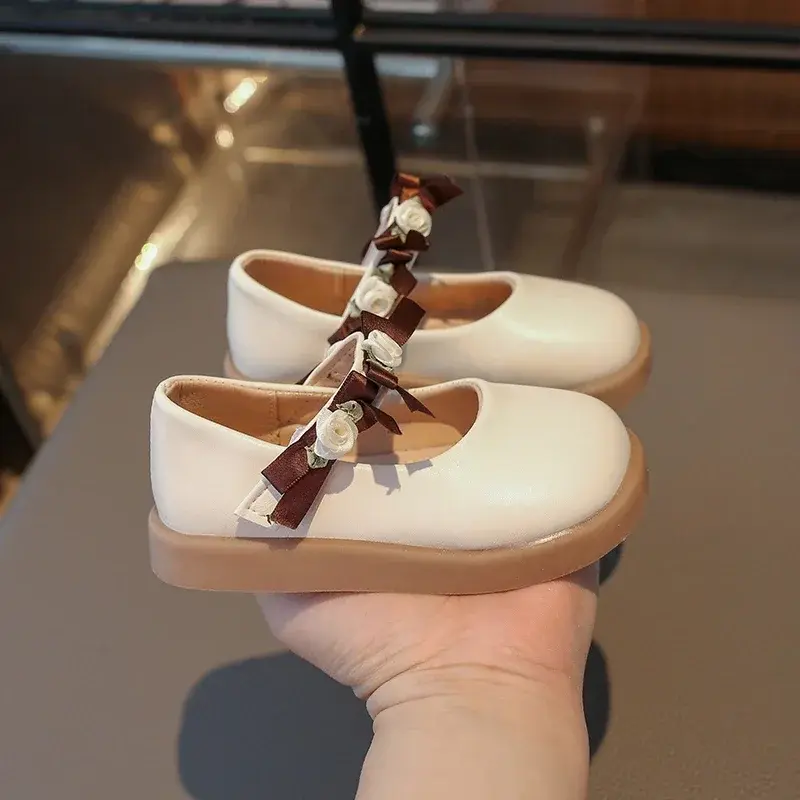 Sweet Children's Shoe for Girl Flower Elegant Princess Shoes Fashion Platform Brown Kids Causal Leather Shoes for Wedding Party
