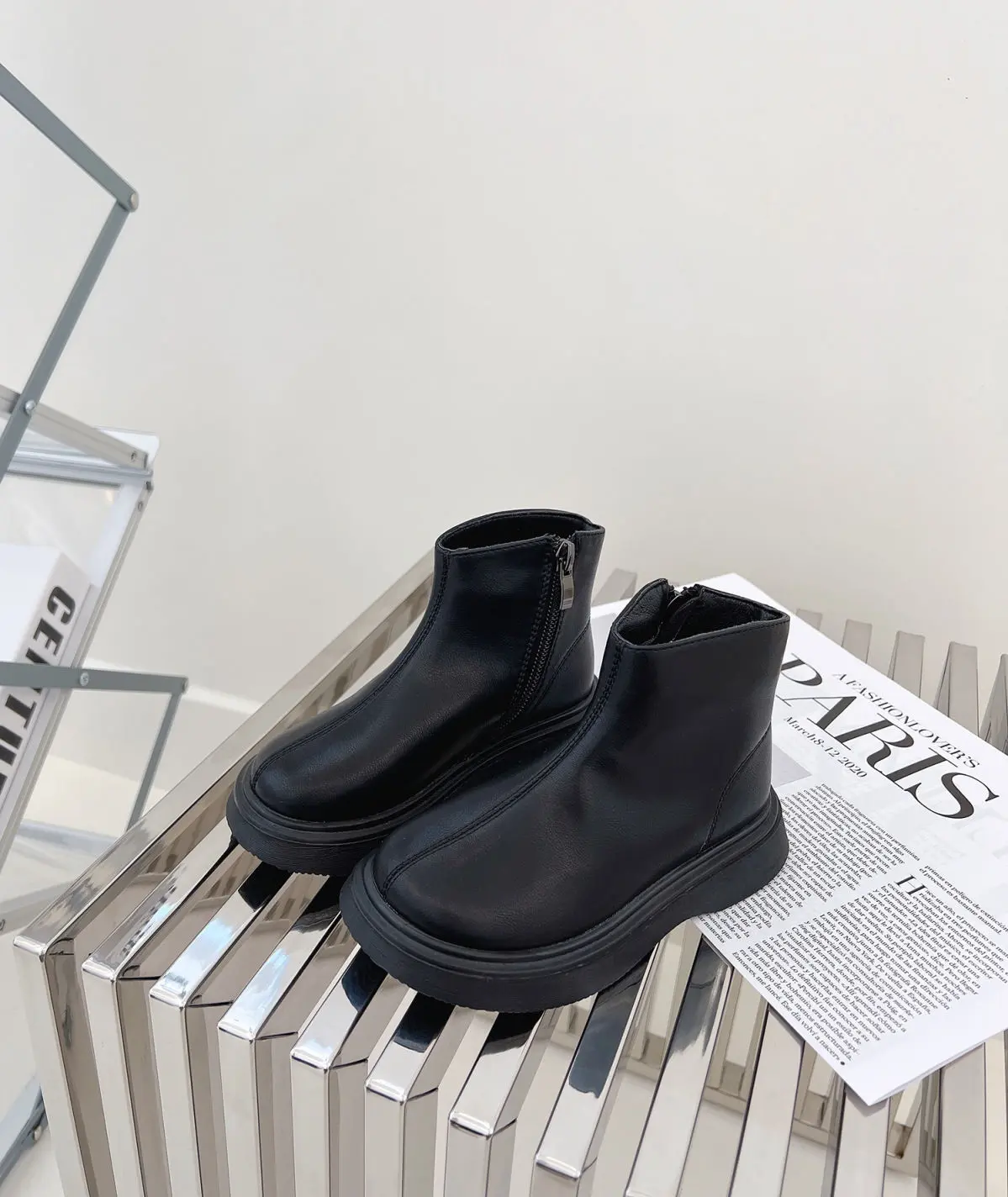 Classic Children's Black Boots Simple Thick Bottom Autumn Boots for Girls Matte PU Leather Kids Fashion Ankle Boots Round-toe