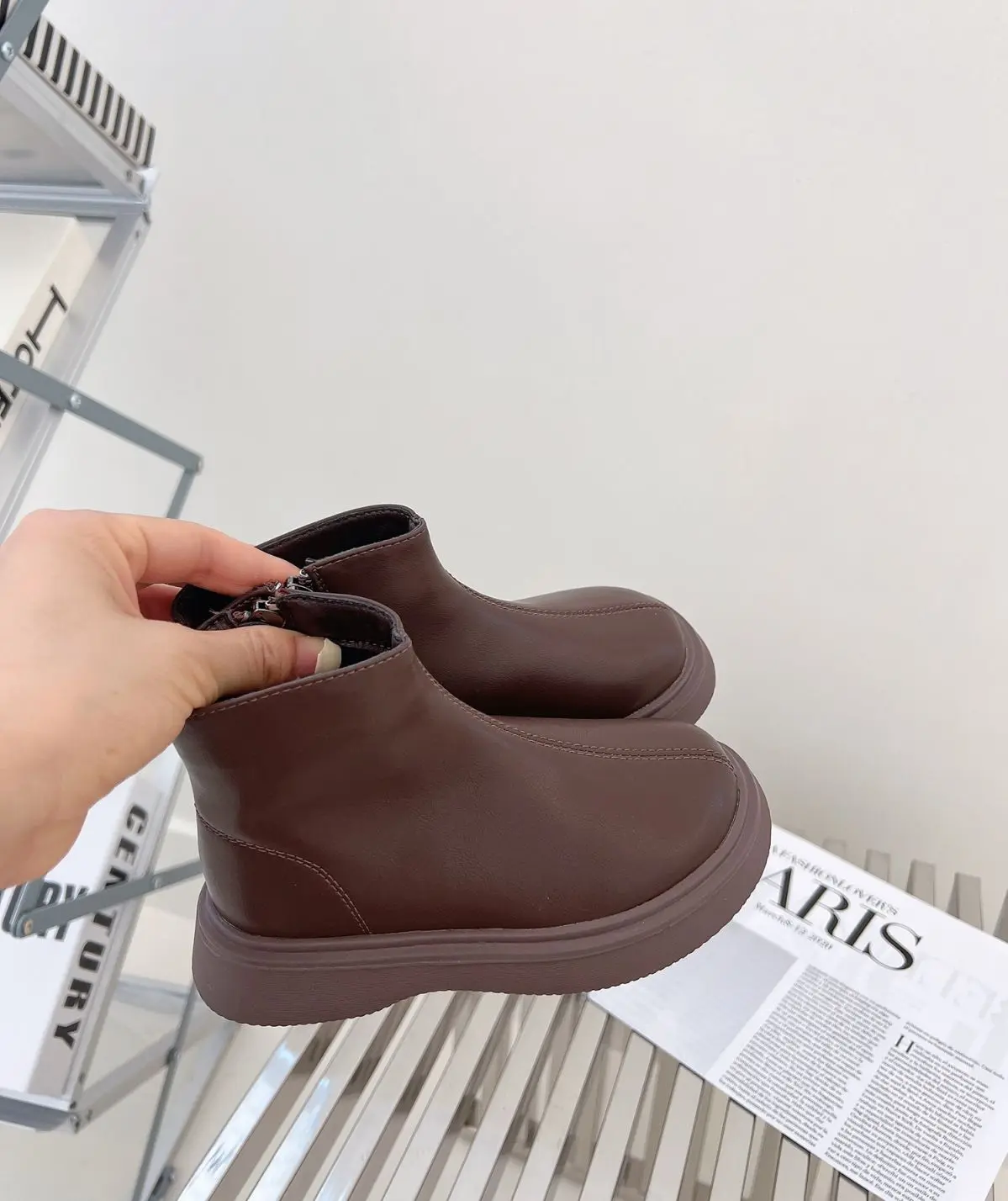 Classic Children's Black Boots Simple Thick Bottom Autumn Boots for Girls Matte PU Leather Kids Fashion Ankle Boots Round-toe