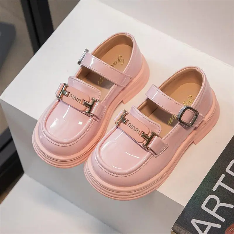 Girls' English style leather shoes 2023 autumn little girl black leather shoes children's soft sole single shoes princess shoes
