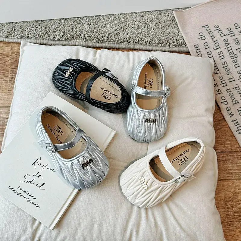 Korean Style Women's Children's Leather Shoes 2024 Spring Autumn New Single Shoes Shallow Mouth Bean Shoes Women's Baby Soft Bot