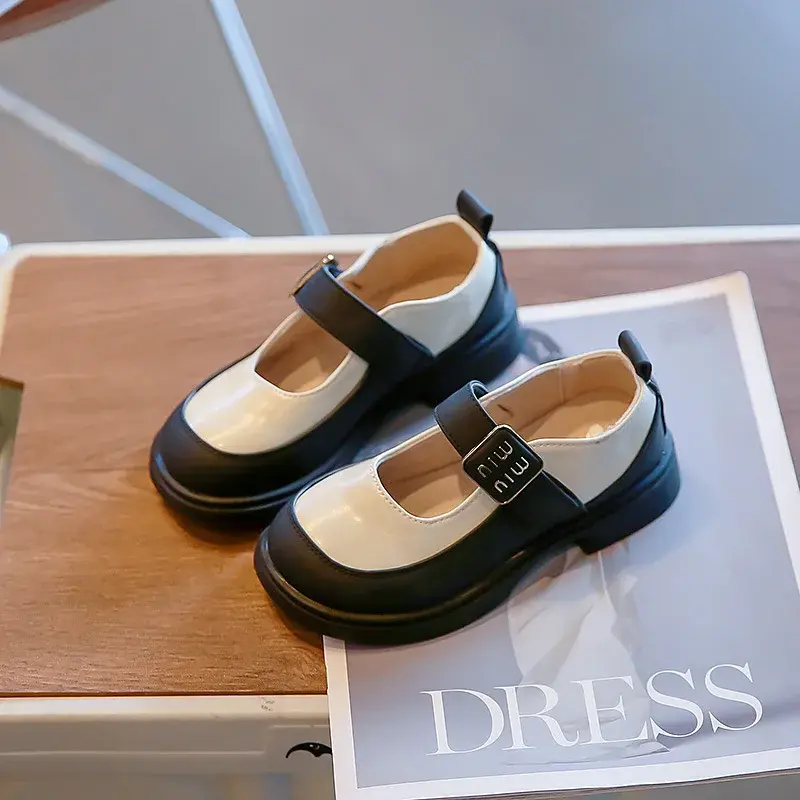 Stylish Women's Children's Leather Shoes With Soft Bottom And Princess Style Design Autumn 2023 New Arrival Rubber Sole Shoes