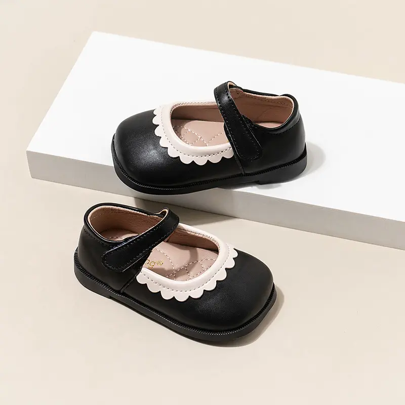 Fashion Girl Shoes Versatile Comfort Casual Princess Shoe Anti Slip Soft Sole Exquisite Leather Shoes Lace Flat Classic Kid Shoe
