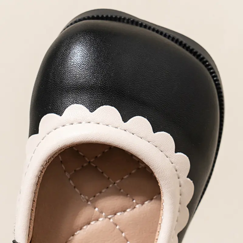 Fashion Girl Shoes Versatile Comfort Casual Princess Shoe Anti Slip Soft Sole Exquisite Leather Shoes Lace Flat Classic Kid Shoe