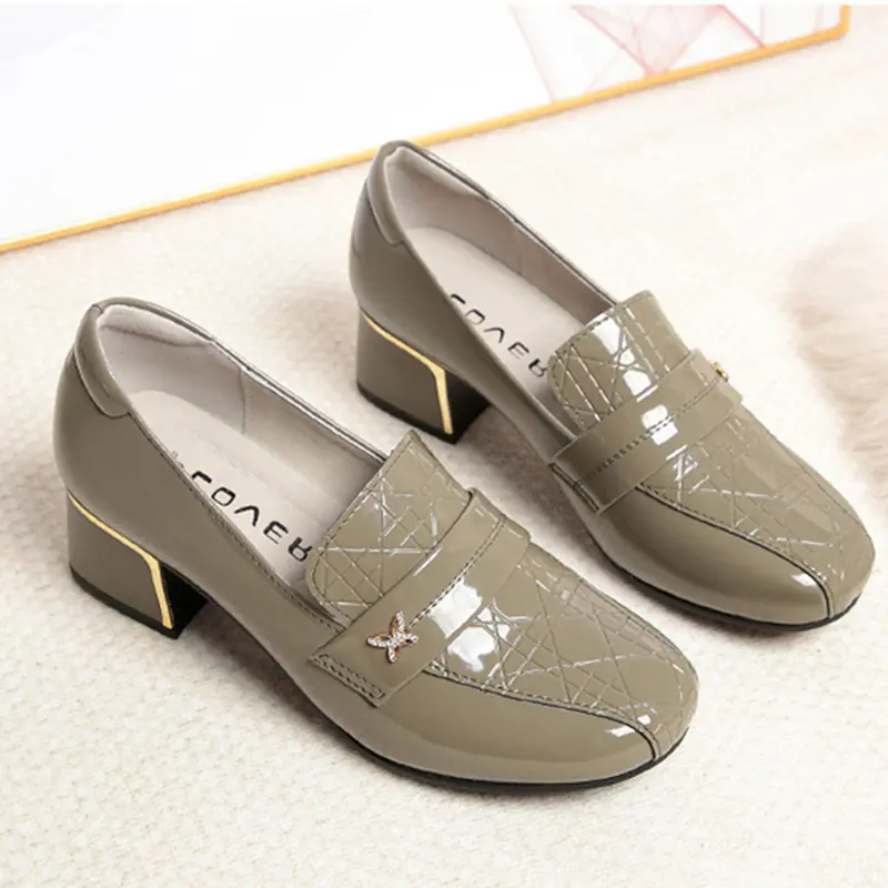 British Style Deep Mouth Block Heels Shoes Women Loafers Bright Leather Spring Autumn Office Mom Soft Leather Shoes