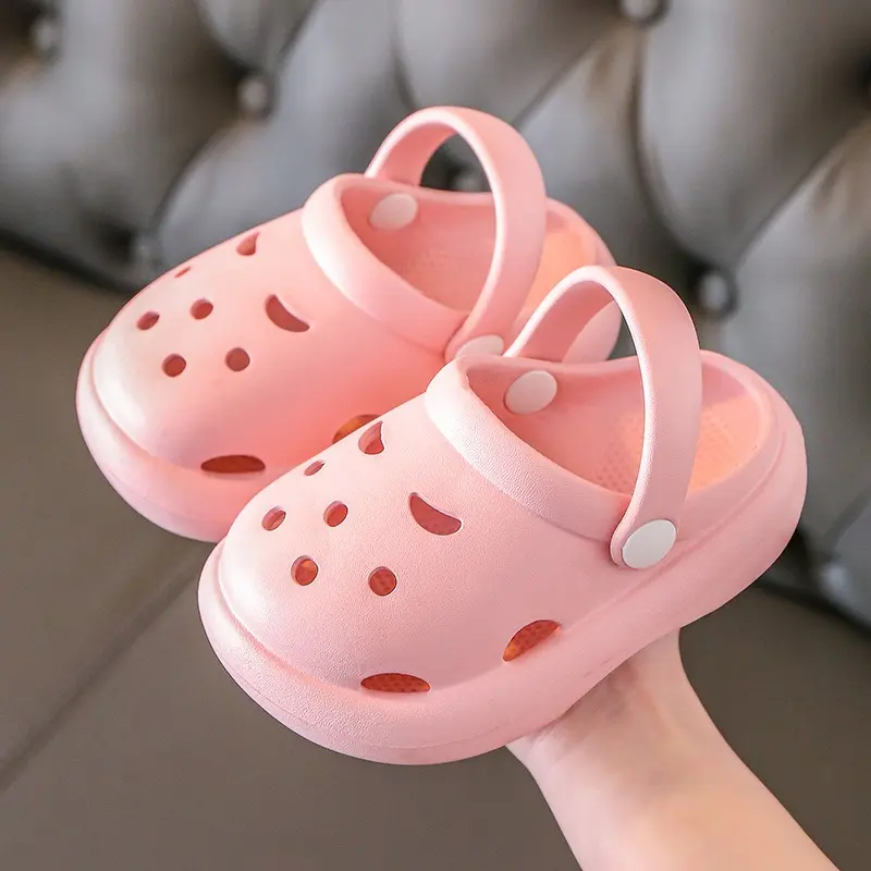 Children's Garden Shoes, Boys and Girls Outdoor Play Sandals Wear Resistant Non-slip Can Added Christmas Halloween Charms