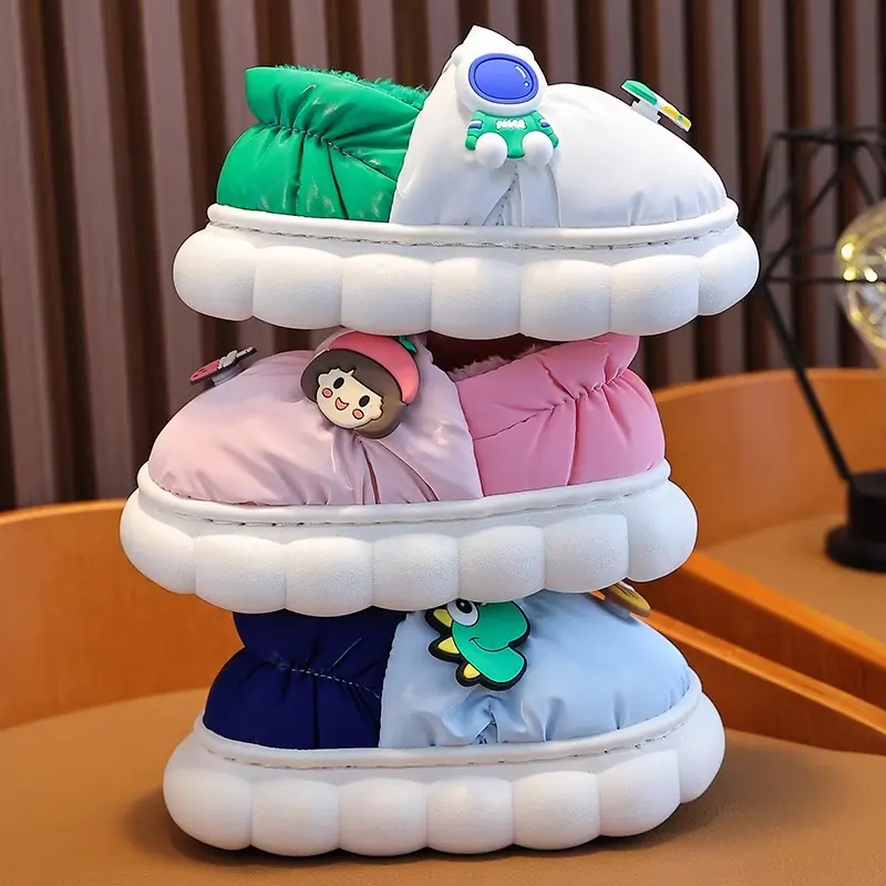 Children's cotton slippers for girls in winter 2024 new anti slip and waterproof for boys cute baby fur slippers for winter