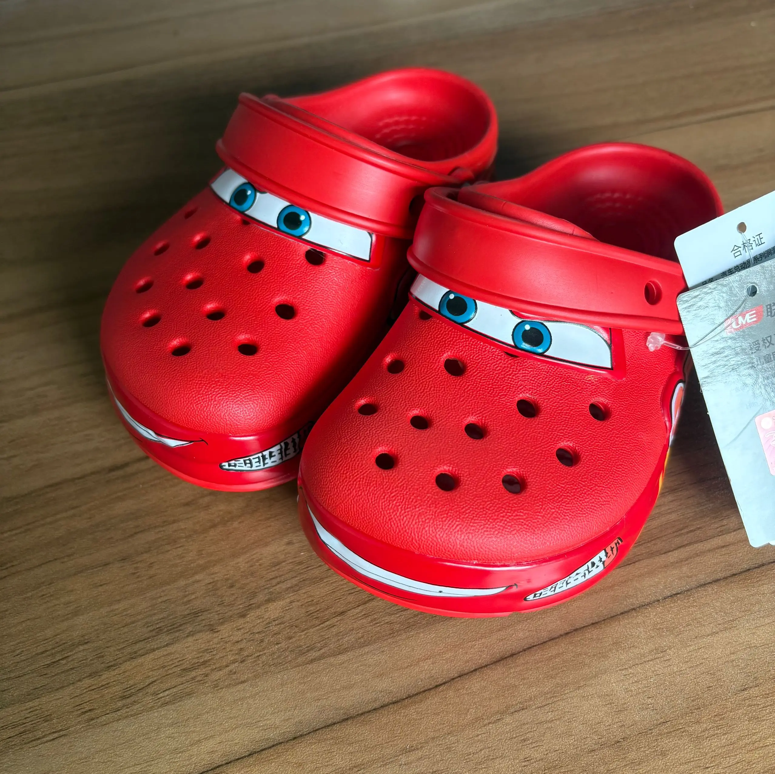Disney Lightning McQueen Pixar Cartoon Waterproof Breathable EVA Slippers for Children Solid Color Outdoor Sandals Fit Ages 0-8
