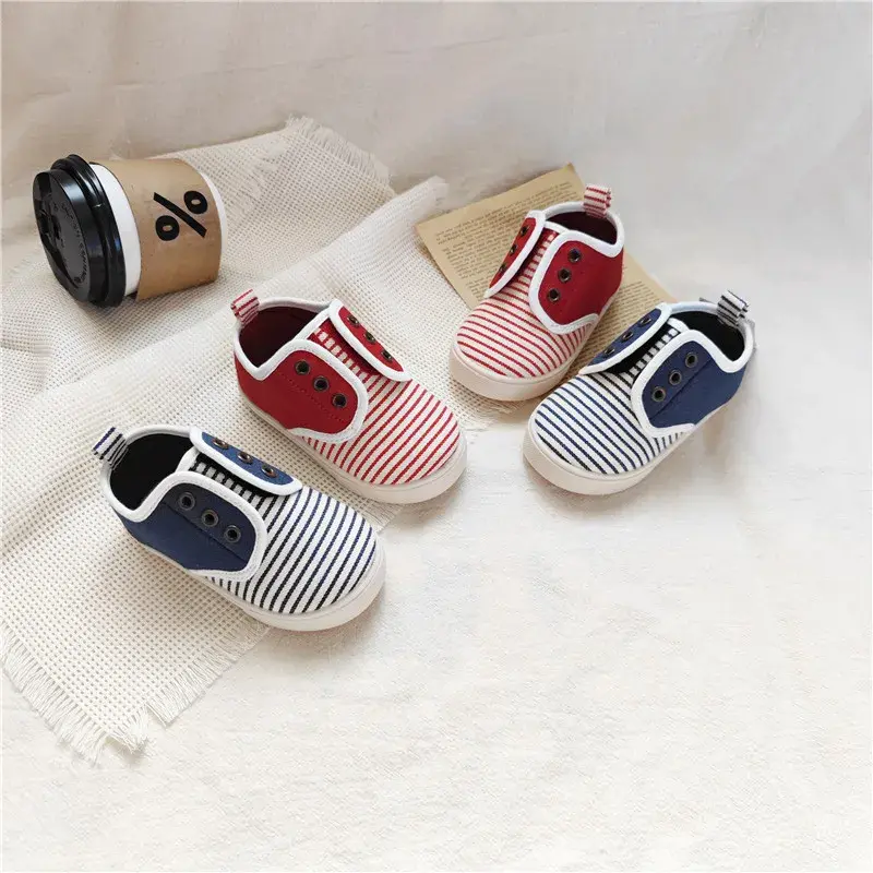 Korean Single Children's Canva Shoes Magic Stick Baby Shoes Soft Bottom Spring Autumn Men's Children's Shoes
