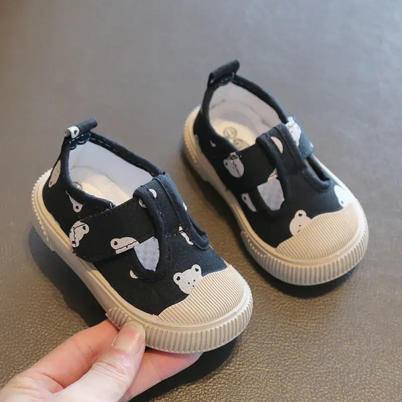 2025 New Spring Baby Girl Shoes Kids Autumn Canvas Shoes Children Casual Sneakers Korean Cartoon Bear Style Kids First Walkers