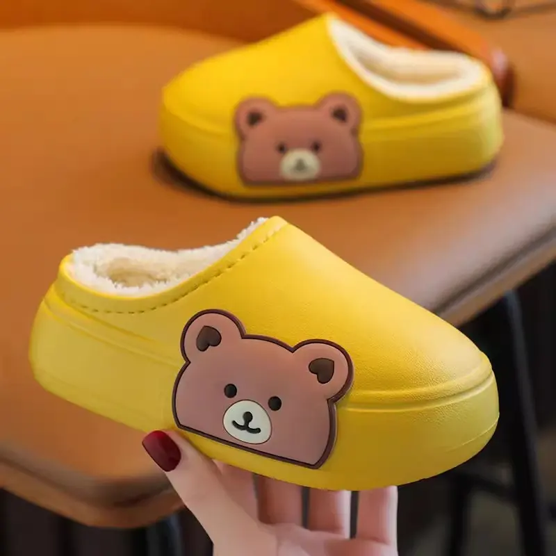 New Waterproof and Anti Slip Thick Soled Children's Cotton Slippers with Velvet Autumn and Winter Leather Surface Cotton Shoes