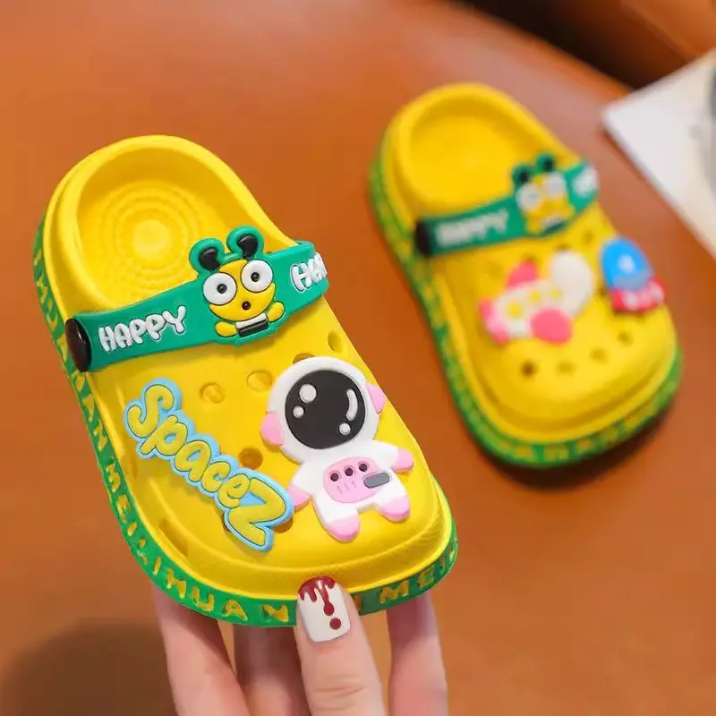 Shoes  Children's  Cartoon Baby Soft-Soled Sandals – Ultra-Light Anti-Slip Infant Closed-Toe Sandals for Boys & Girls Beach