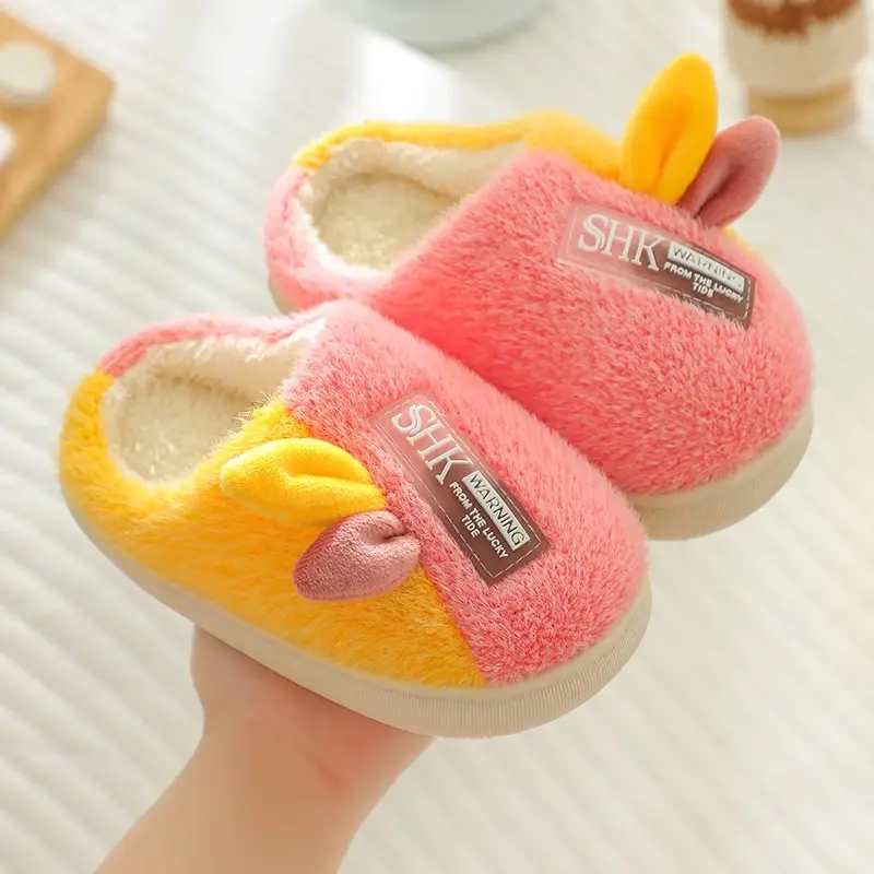 Boys' cotton slippers autumn and winter girls' parent-child shoes indoor plush anti slip cute children's woolen slippers
