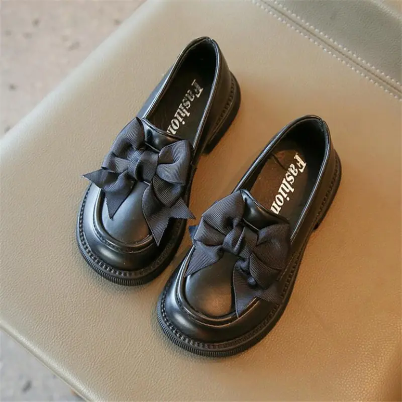 Girls' English Style black Leather Shoes 2023 Little Girl Cute Bow Patent Leather Princess shoes kids Shallow Mouth Dress shoes