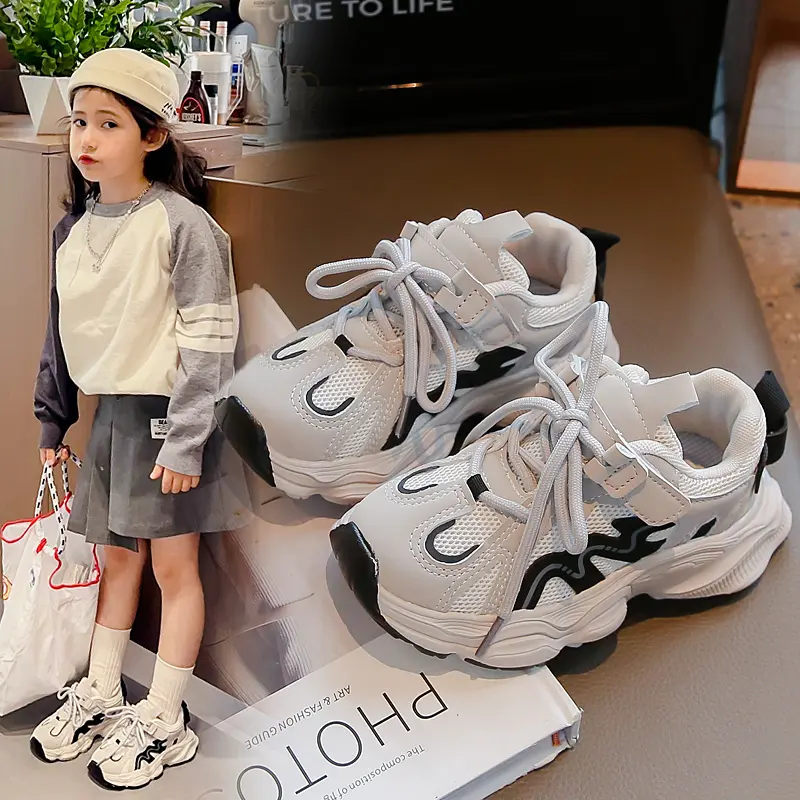 Girls' sports shoes 2025 Spring and Autumn Fashion Girls' Dad Shoes Anti slip and Wear resistant Children's Single Shoes Trendy