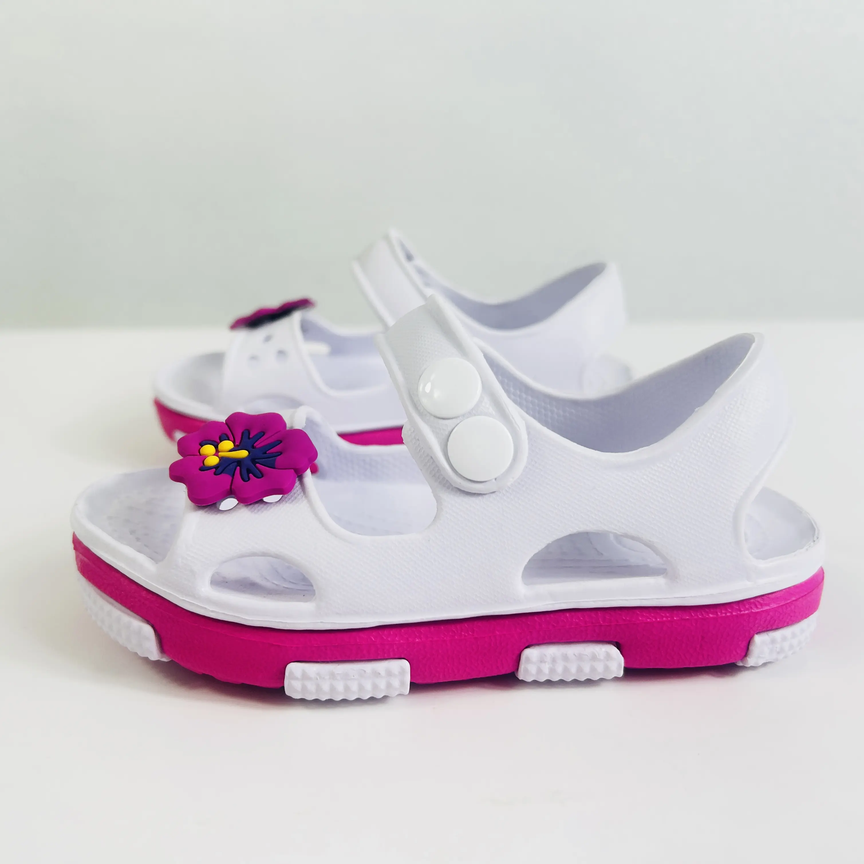 Girls' Cute Fashion Sandals Breathable EVA Material Lightweight Toddler & Infant Outdoor Shoes Hollow Floral Design Round Top