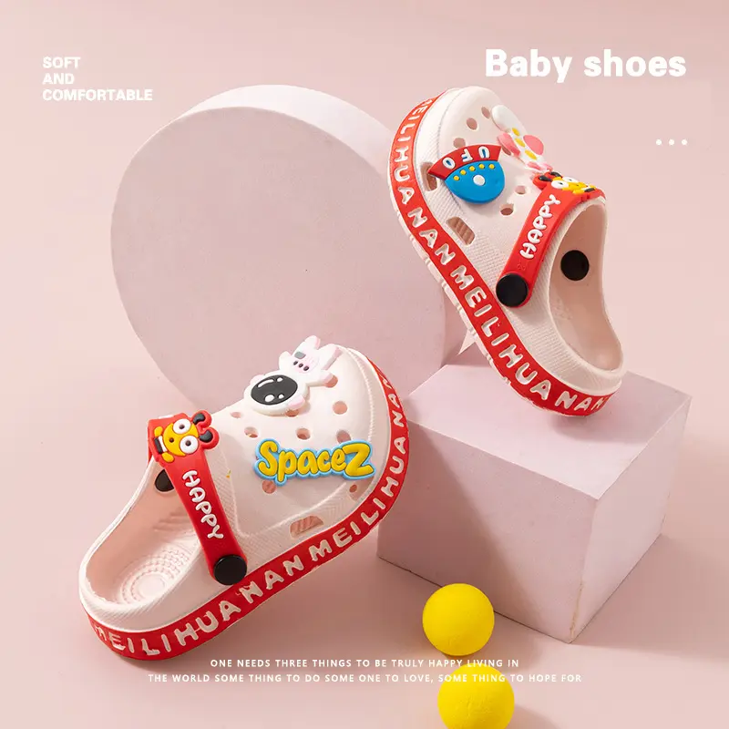 Children's Sandals EVA Ultra Light Boys and Girls Baby and Toddler Anti Slip Hole Shoes  Astronaut UFO Sandals Slippers