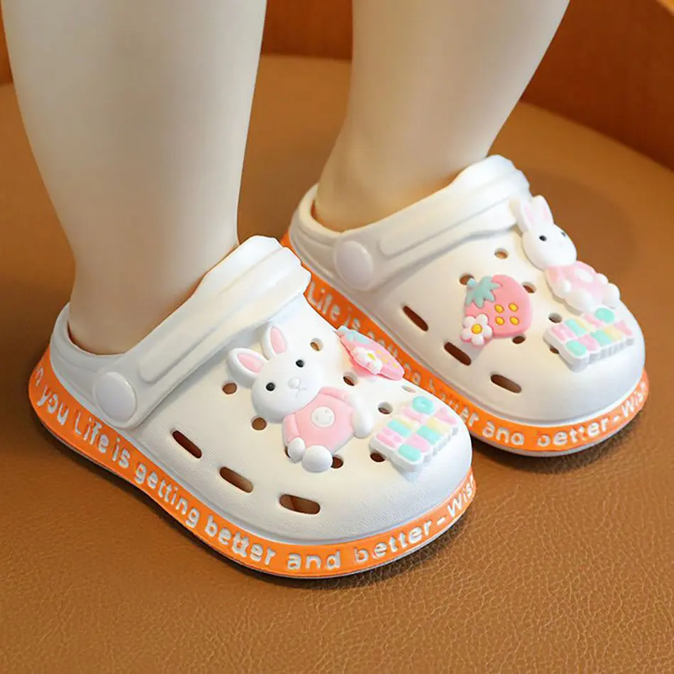 Summer Cartoon Bunny Bear Breathable Children Indoor Clog Shoes with Non-Slip Holes Unisex Soft-Soled Slippers Children Sandals