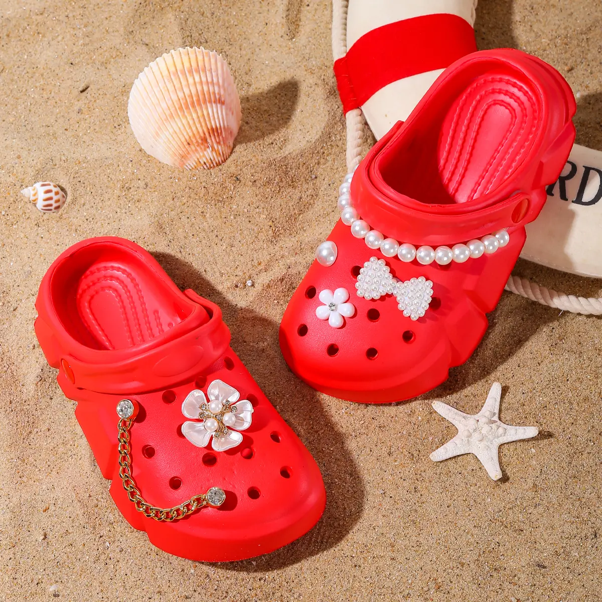 Girls Fashion Solid Color EVA Clogs - Breathable Non-slip Slip-On Sandals with Flower Chain and Pearl Design