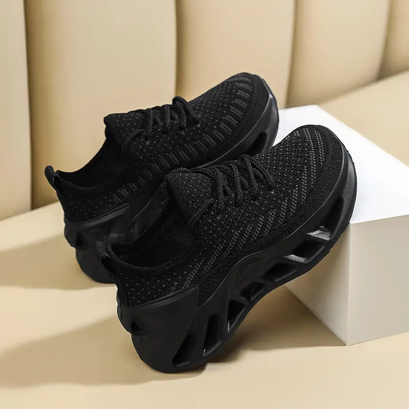 Kids Sneakers Brand Children's Fashion Sports Shoes Boys Running Outdoor Parent Child Shoes Man Woman Lightweight Casual Shoes