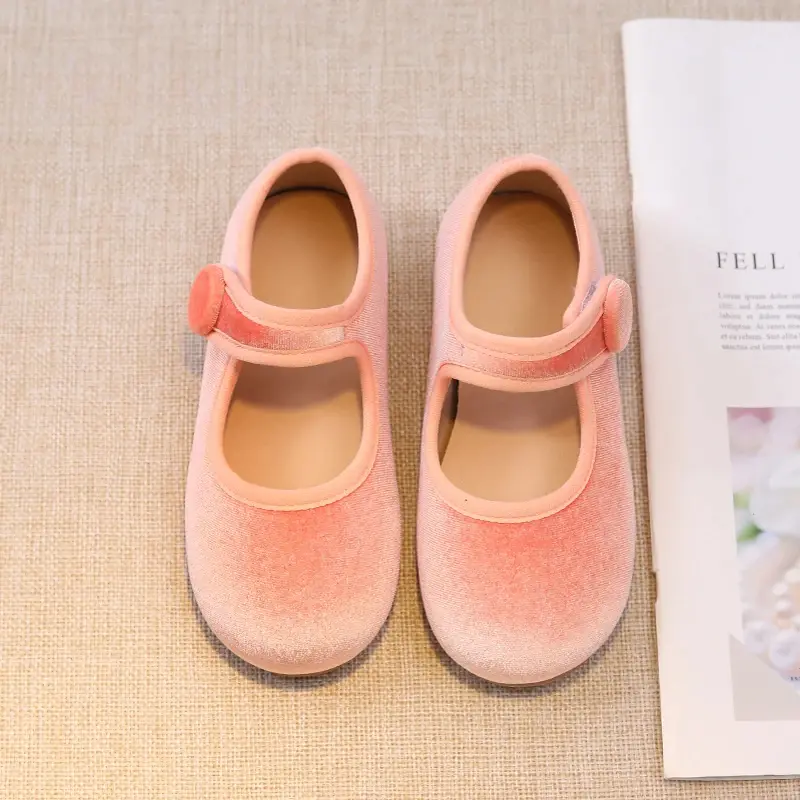 Cute Peach Pink Velvet Shoes Girls Vintage Green Velour Ballet Flats Baby Kids Spring New Soft Sole Luxury Mary Janes