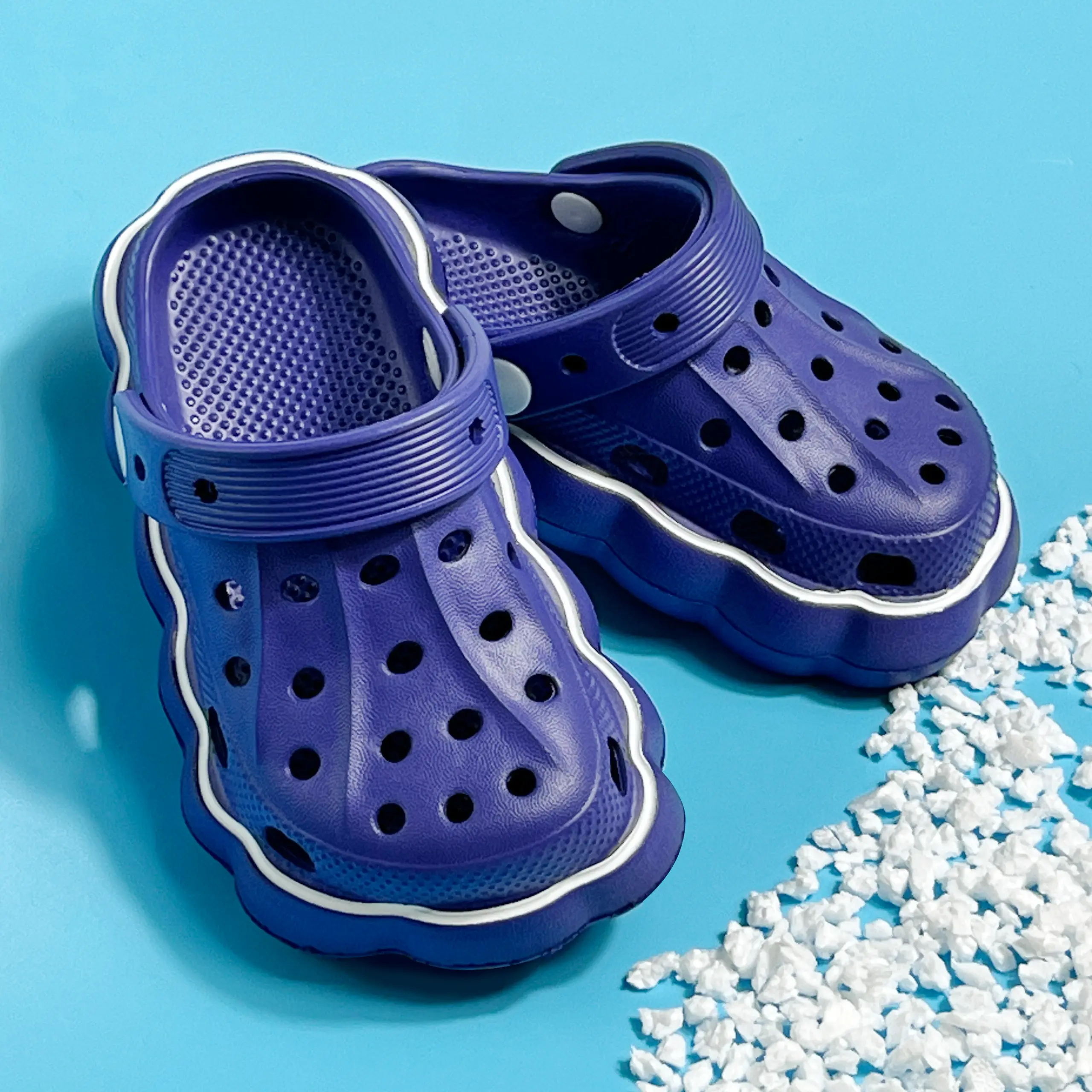 One Pairs of Boys Girls House Slippers Cute Garden Cave Sandals for Kids