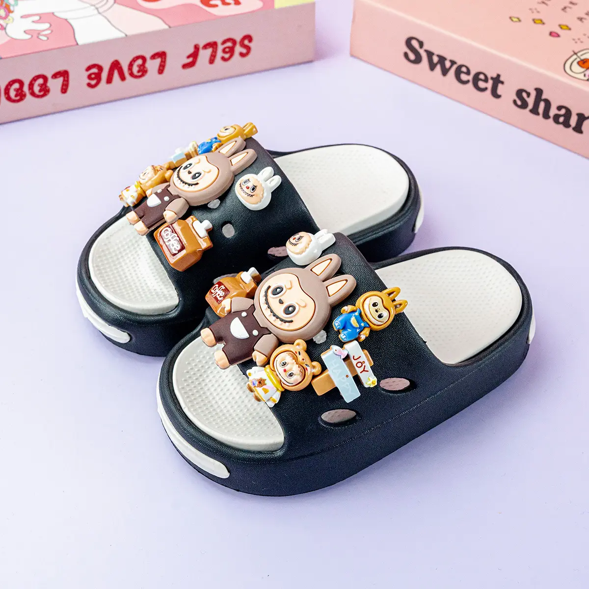 New Popular Cartoon Brown Versatile Eva Slippers for Boys and Girls, Fashionable Double Soft-Soled Non-Slip Sandals 831
