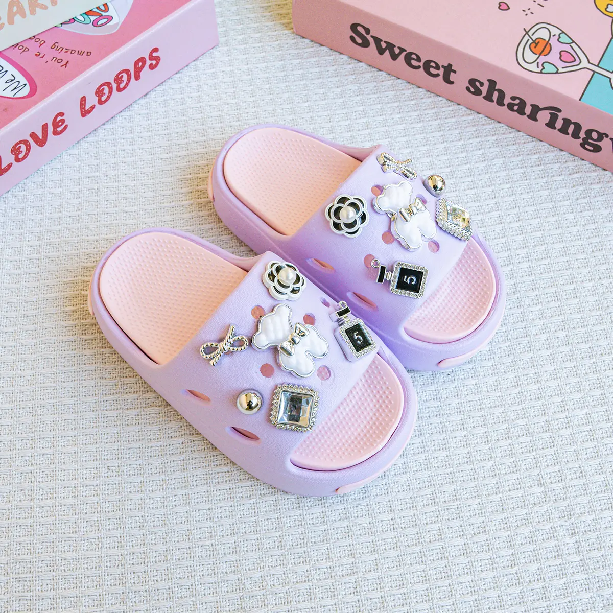 New Popular Cartoon Double White Bear Versatile Eva Slippers for Boys and Girls, Fashionable Double Soft-Soled Non-Slip Sandals 831