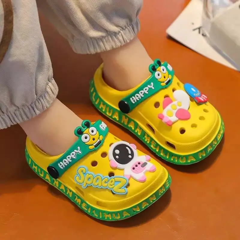 Children's  Shoes Cartoon Baby Soft-Soled Sandals – Ultra-Light Anti-Slip Infant Closed-Toe Sandals for Boys & Girls Beach