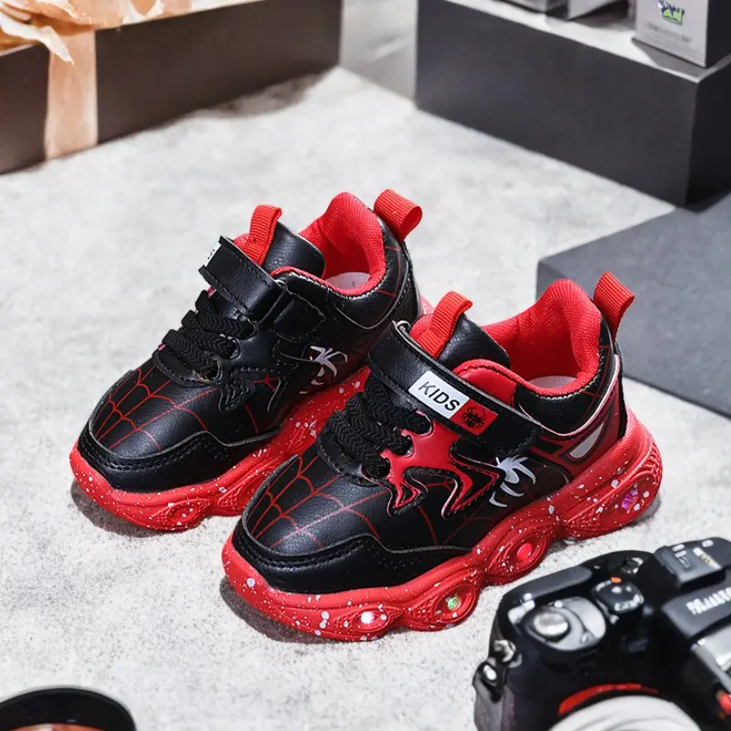 Boys' Cartoon Shoes Led Light Up Children's Shoes Sneaker 1-6 Year Old Boys Girls Spring Autumn Casual Red Black Pu Leather Shoe