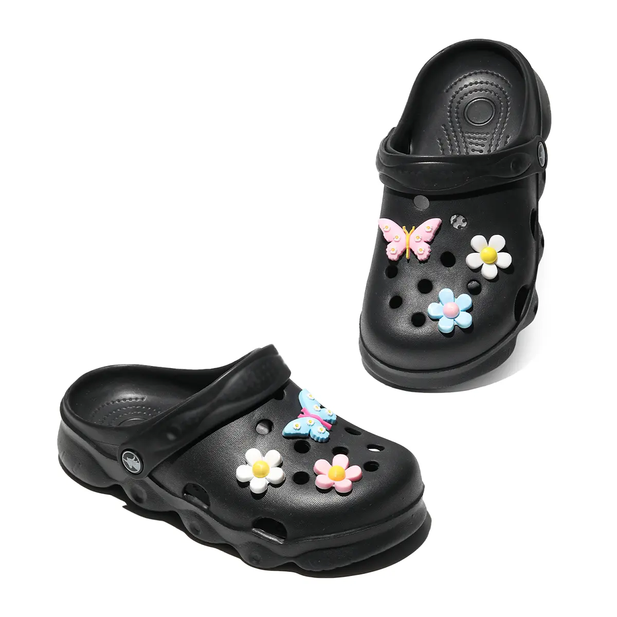 Comfortable children's slippers with thick soles, a pair of sandals suitable for outdoor play, with butterfly flower accessories