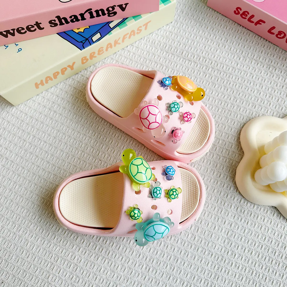 New Popular Cartoon Turtle Versatile Eva Slippers for Boys and Girls, Fashionable Double Soft-Soled Non-Slip Sandals 831