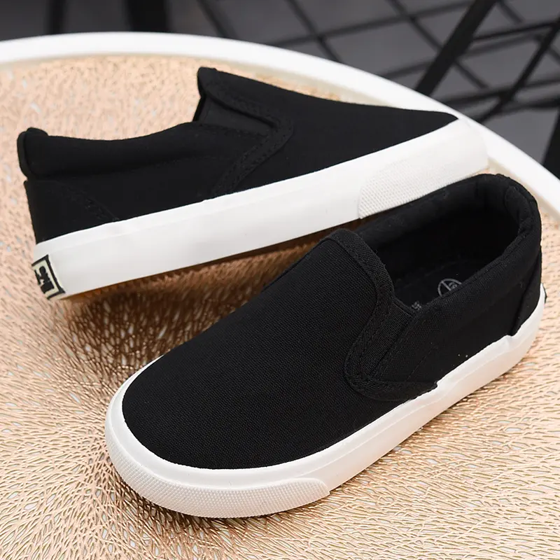 Children's canvas shoes, black cloth shoes, boys' soft sole single shoes, girls' soft sole shoes, versatile and breathable child