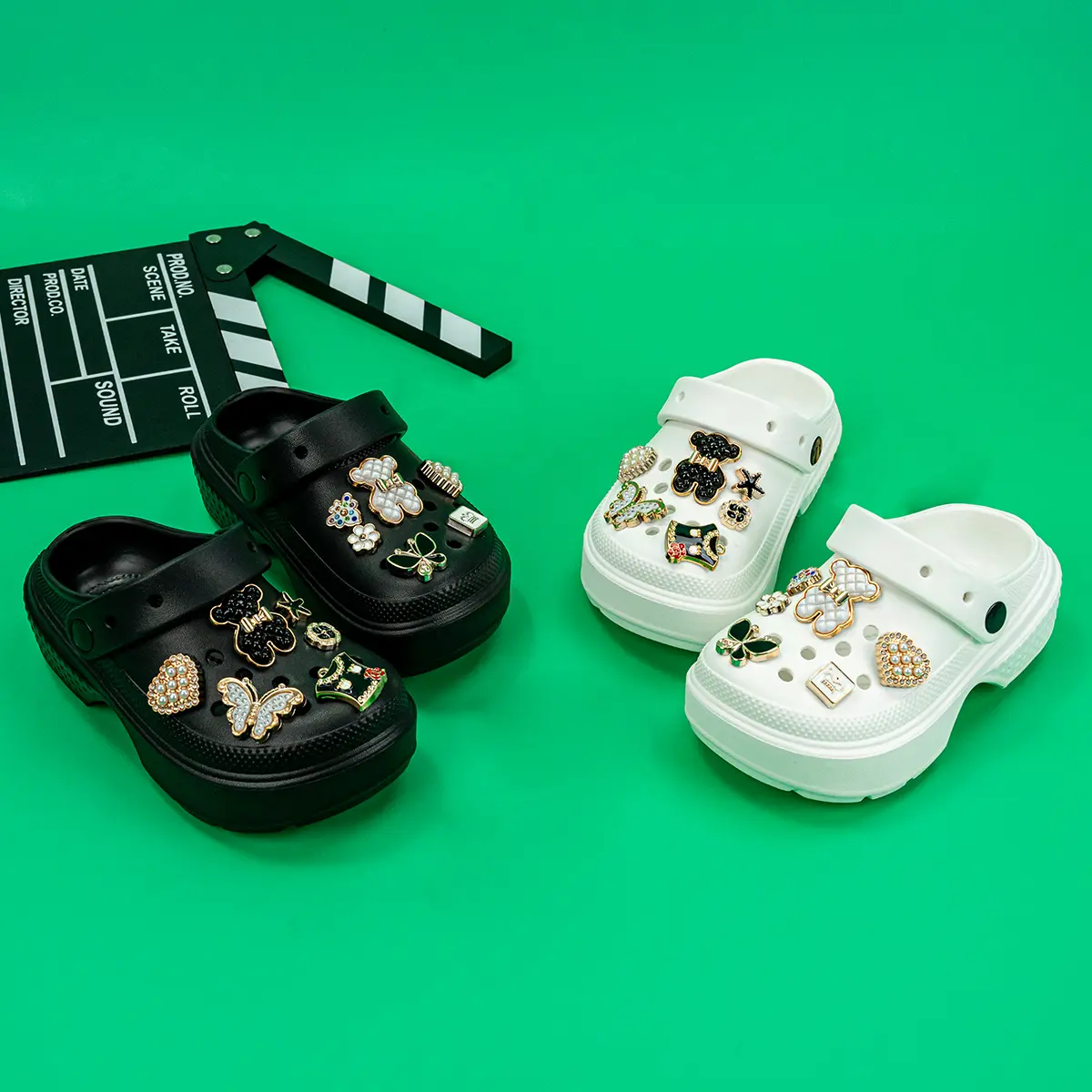 New Boys and Girls Slippers Cartoon Black and White Bear Versatile Eva Hole Shoes Soft Sole Non-Slip Sandals 2310