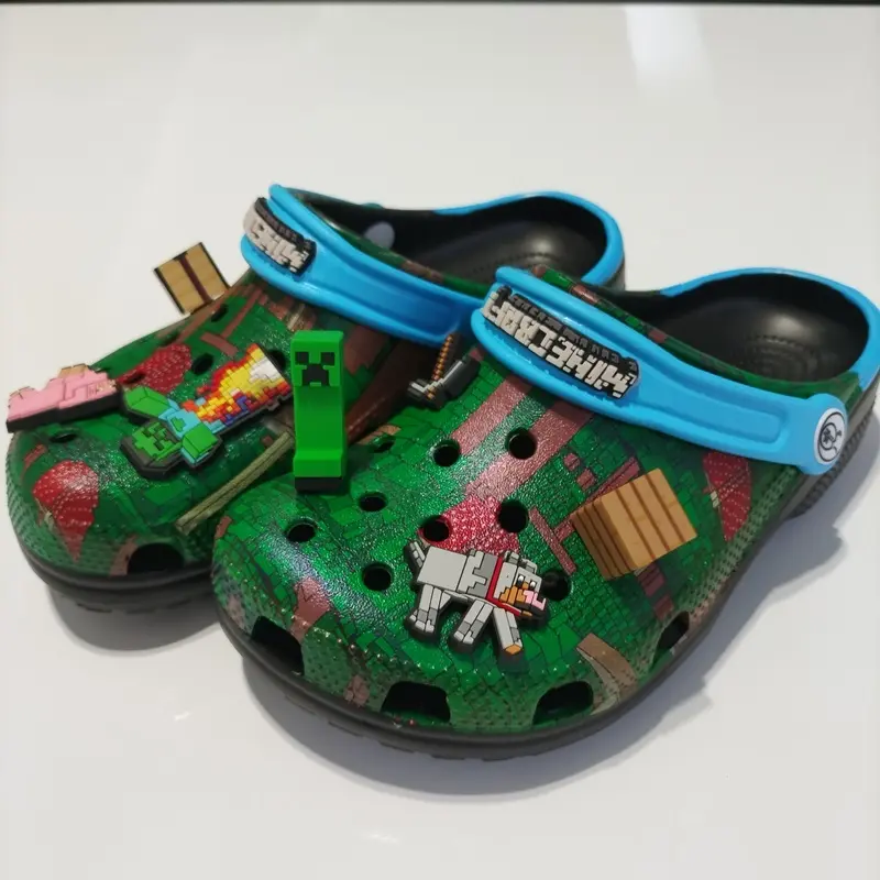 New 2025 Anime Surrounding Cave Themed Children's Shoes Outdoor Leisure Comfortable Anti-Slip Beach Trendy Play Gift for Kids