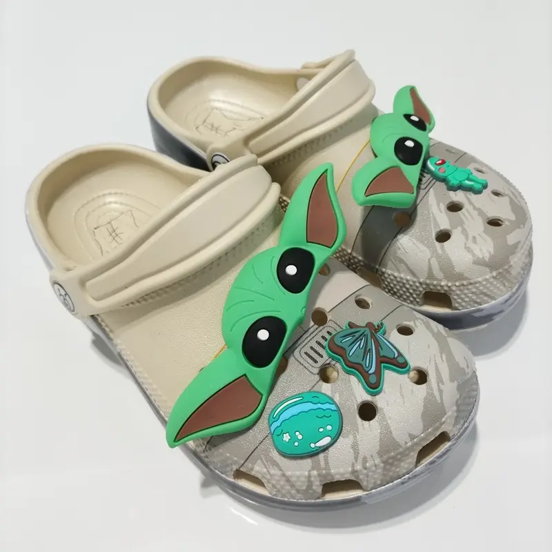 Baby Anime Breathable Hole Slippers Kawaii Eva Sandals Summer Home Beach Shoes for Kids Comfortable Air-permeable Slippers