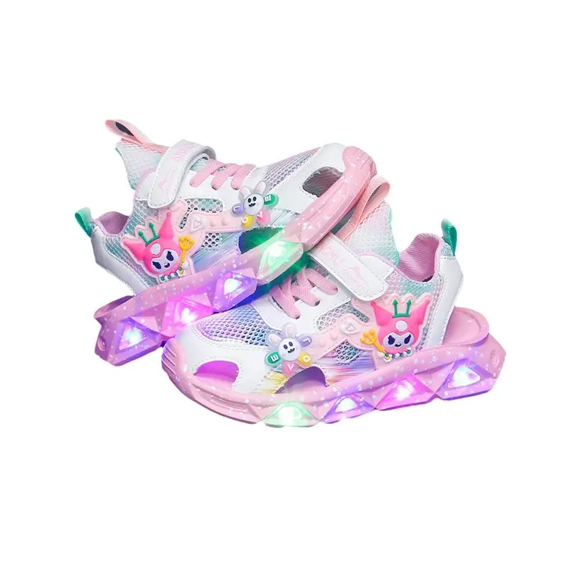 Sanrio Summer Girls Fashion Kuromi Led Light Up Luminous Sports Sandals Kids Non-slip Outdoor Sandals Toddler Shoes