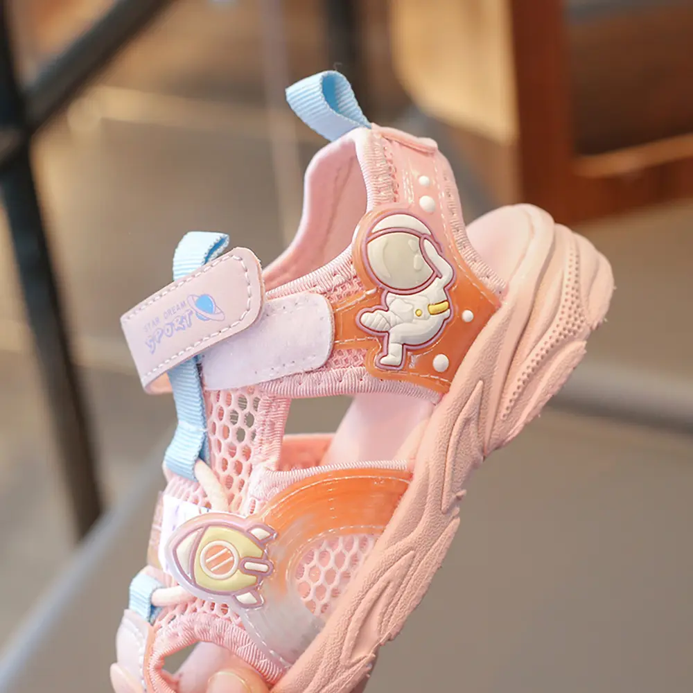 Korean Style Summer Sandals For Girls 2025 Trend Fashion Children's Sport Sandals Hollow Out Breathable Kid's Sandals
