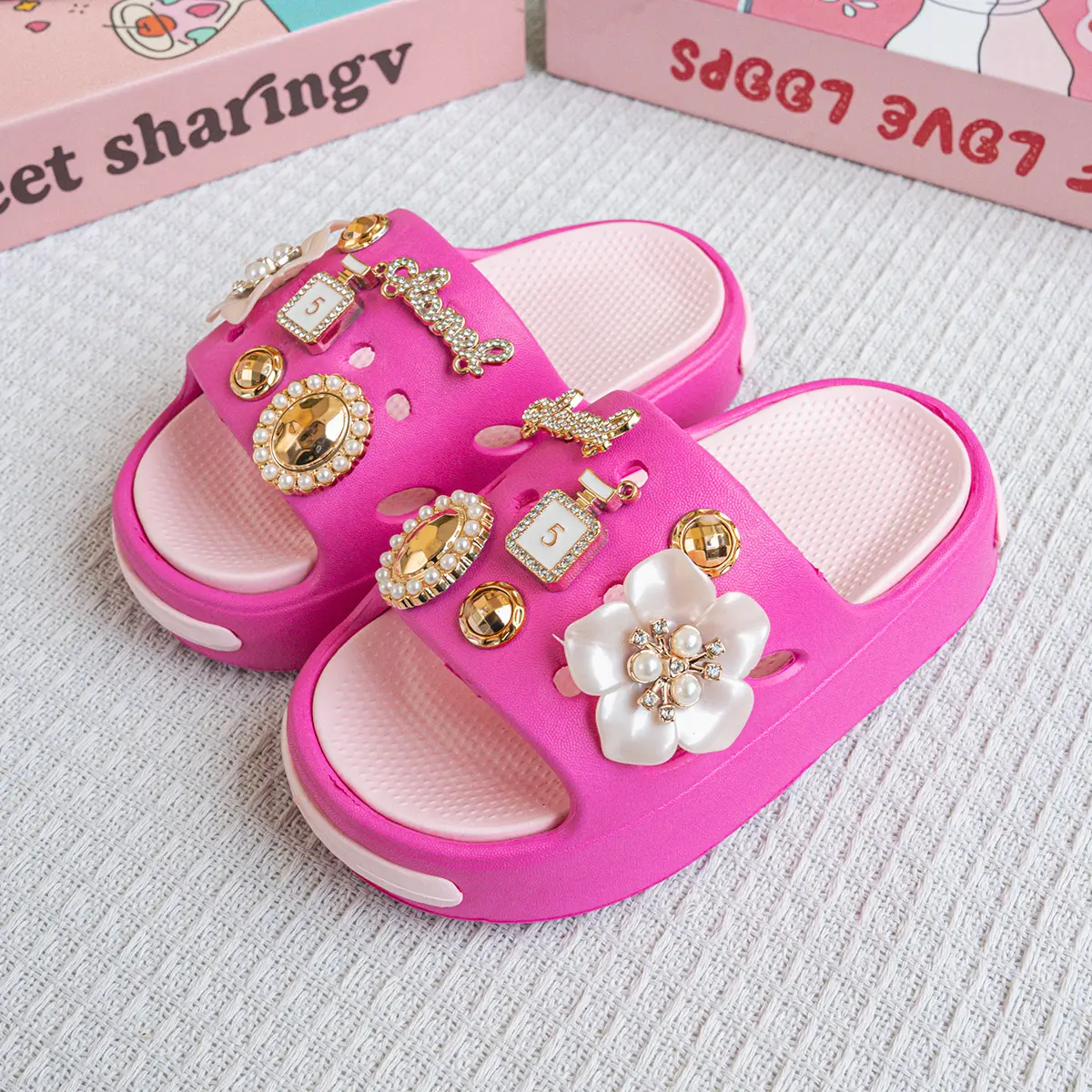 New Popular Cartoon Gold Mirror Camellia Versatile Girls Eva Slippers Fashionable Double Soft-Soled Non-Slip Sandals 831