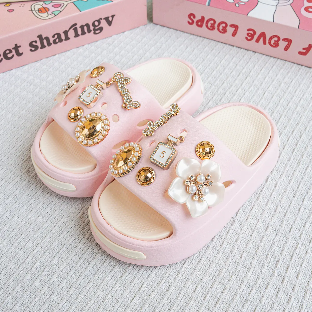 New Popular Cartoon Gold Mirror Camellia Versatile Girls Eva Slippers Fashionable Double Soft-Soled Non-Slip Sandals 831
