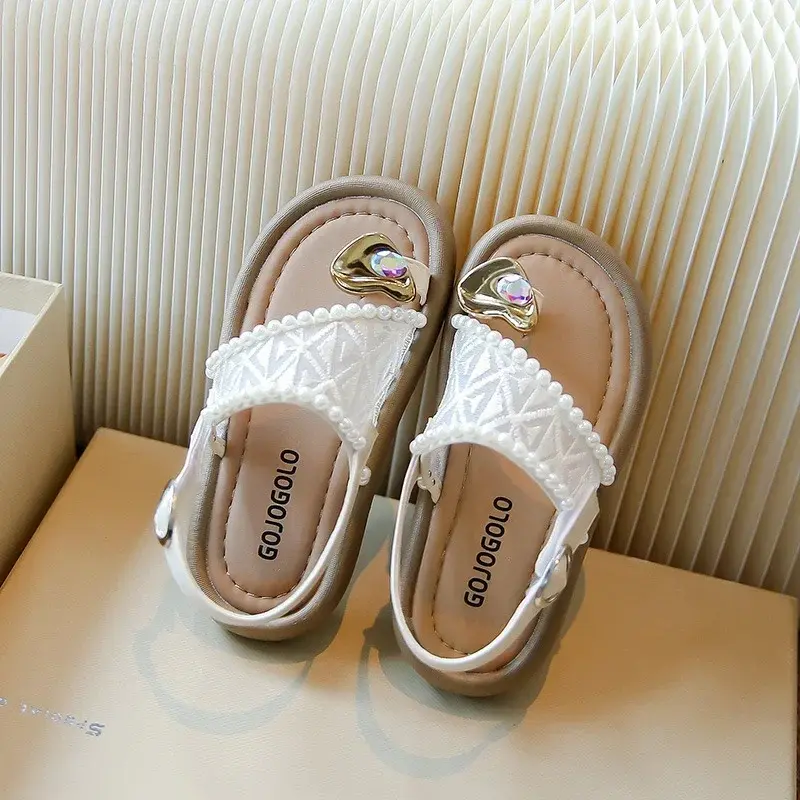 2025 Summer New Children Princess Pearl Cool Slippers for Girl Anti Slip Beach Sandals Toe Covering Casual Versatile Style Flats