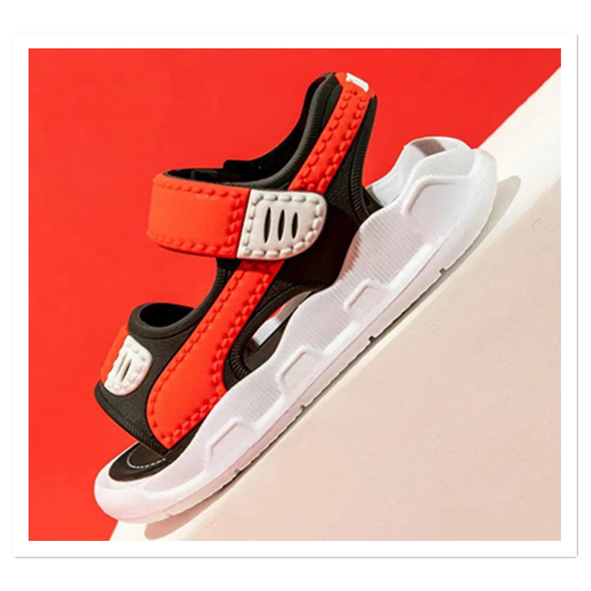 Boys' Sandals 2025 New Summer Mid Big Boys' Soft Sole Anti slip Kids' Baby Shoes Children's Beach Shoes Beach School Sports Gro