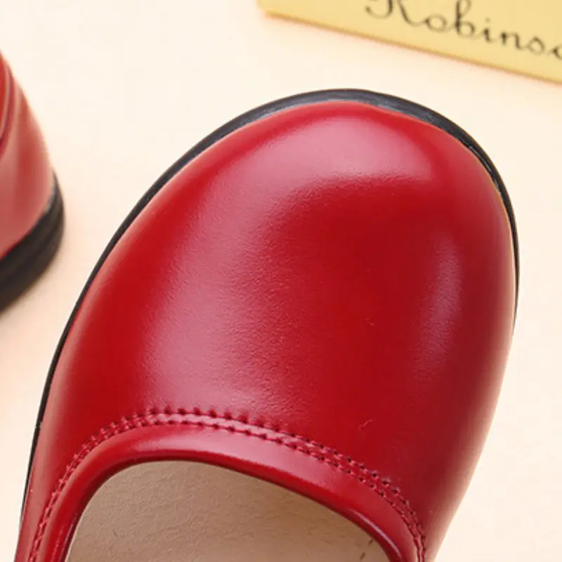 Fashion Girls Shoe Versatile Comfort Leather Shoes New Casual Princess Shoes Soft Soled Non Slip Sandals Middle-aged Kid Loafers