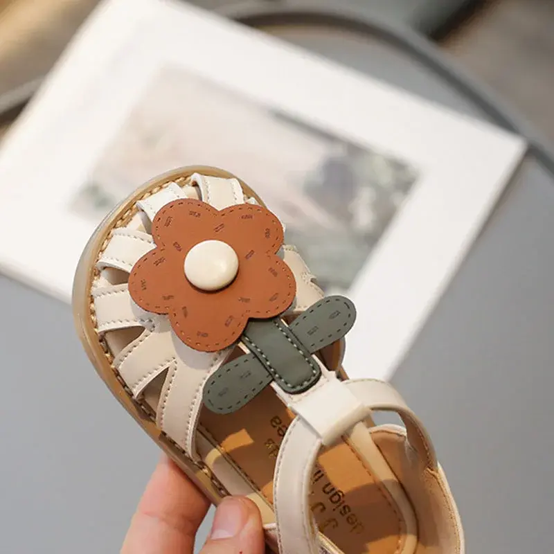 Children's Shoes Girls Sandals Beauty Large Flower Summer New Closed Toe Fashion Soft Bottom Kids Baby Girl Beach Shoes I04254
