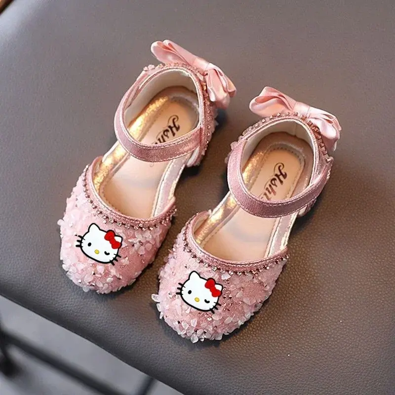 Sanrio hello kitty girls sandals summer new girls baby princess shoes children Baotou soft-soled crystal performance shoes girls